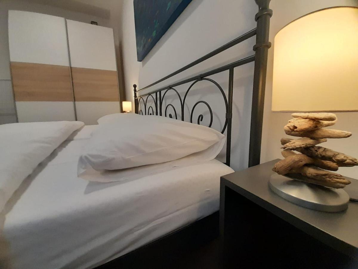 Apartman Vitamare 160 M From The Beach 노비비노돌스키 외부 사진